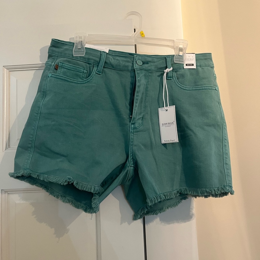 Sea green, Judy Blue, Mid rise, shorts